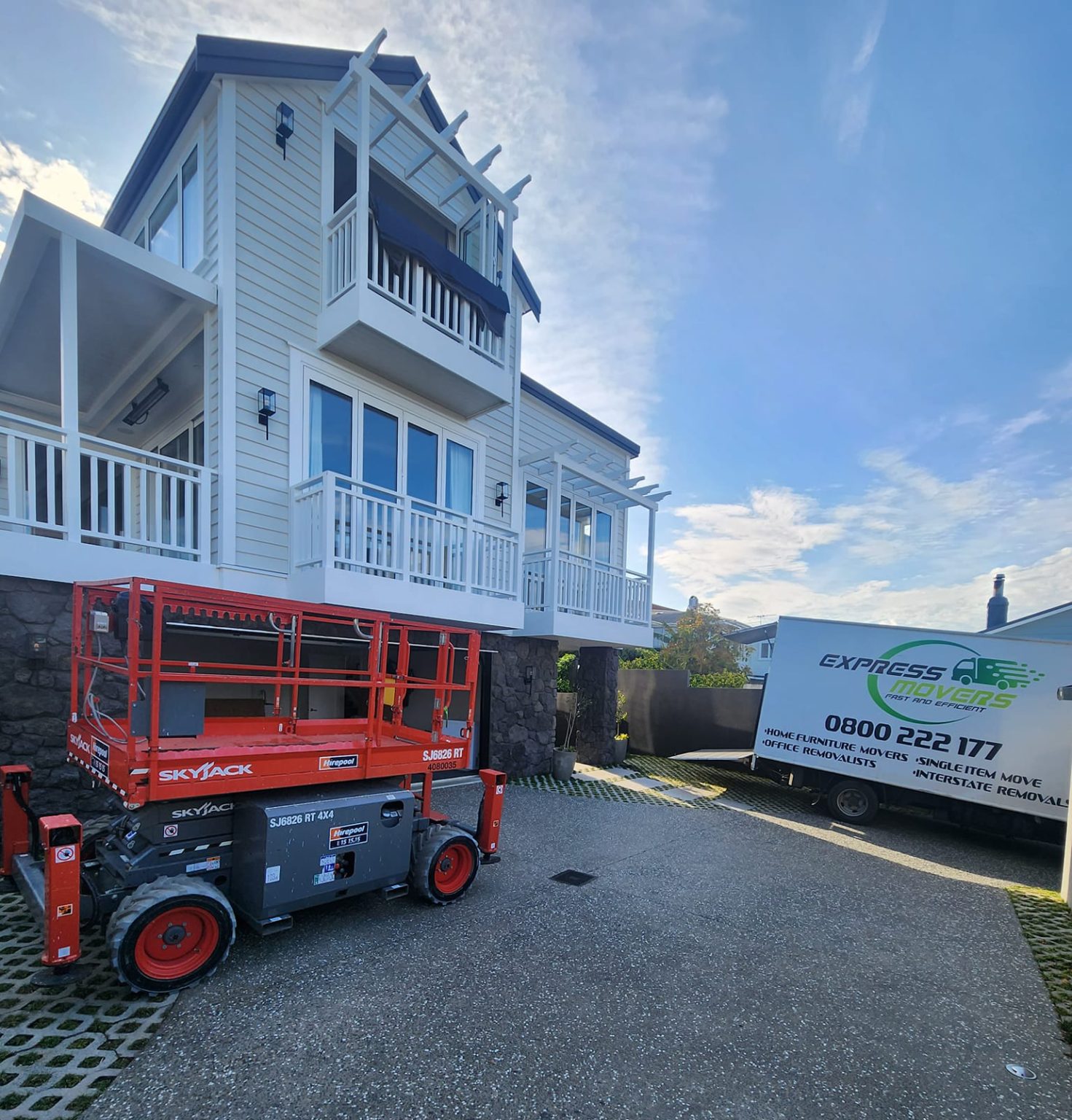 Furniture Movers Auckland, Christchurch, Wellington Express Movers